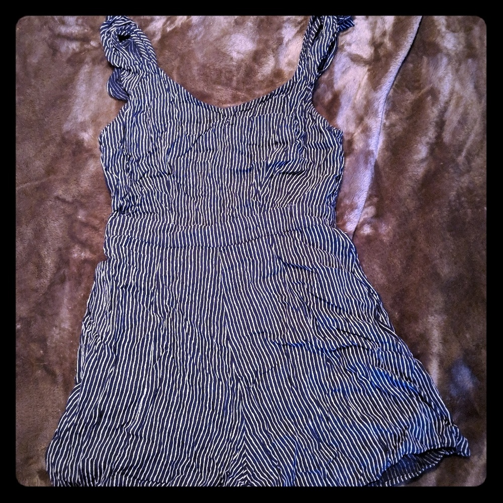 Striped Romper sz xs